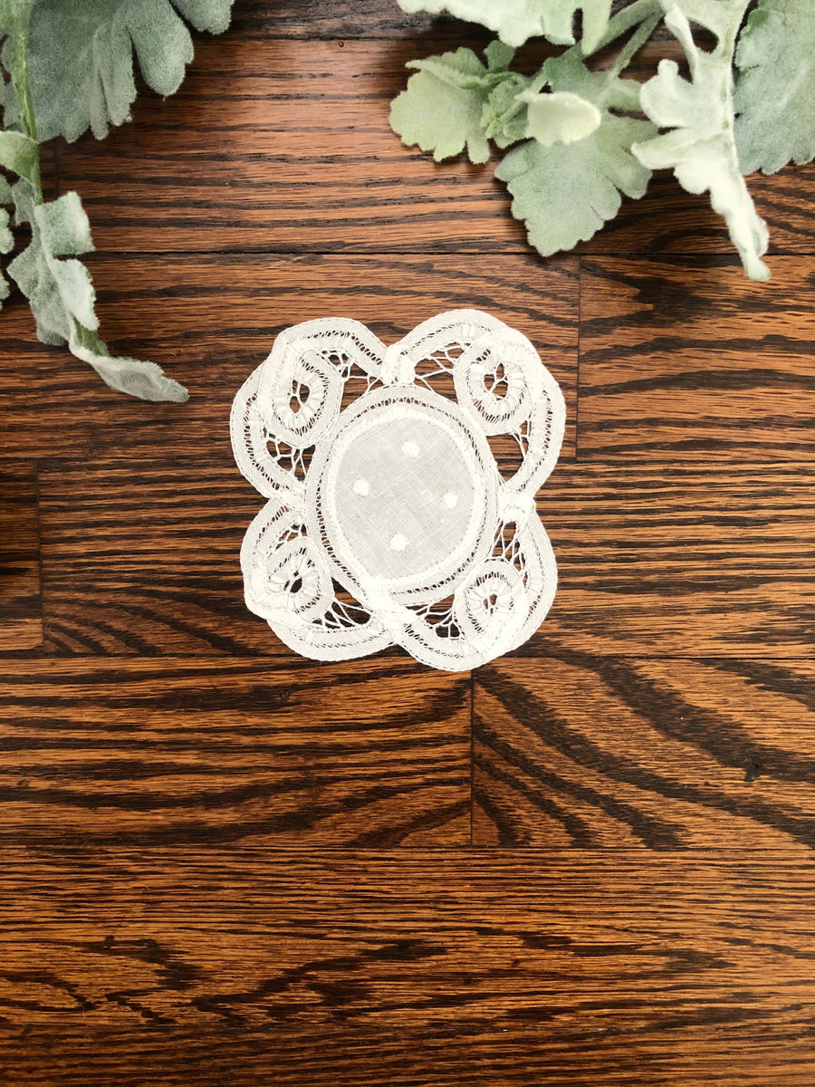 Cotton Doilies - 4" Round (Pair)