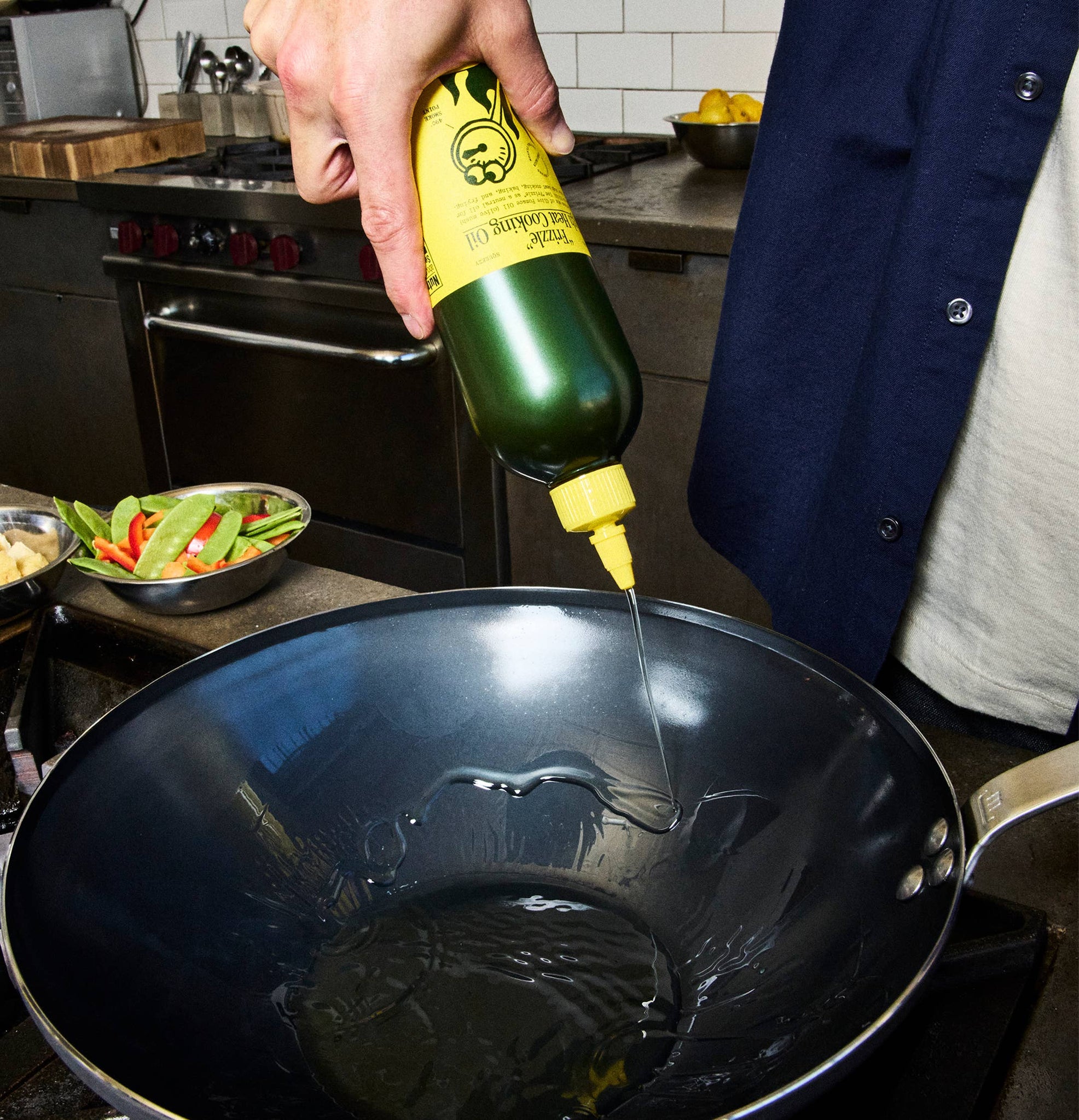 Graza “Frizzle” Squeeze Bottle