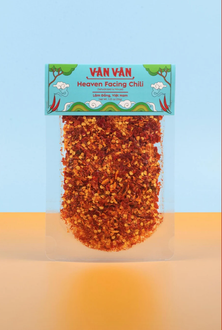 Vân Vân Heaven Facing Chili